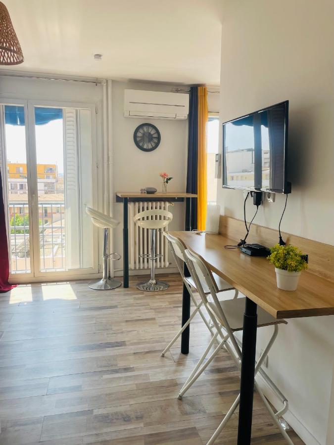 Petit Studio Centre Joliette Марсель Екстер'єр фото